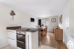 Photo 19- click for photo gallery